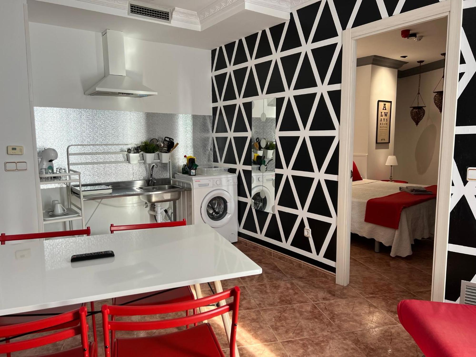 Apartamentos Los Angeles Alcaniz Exterior photo