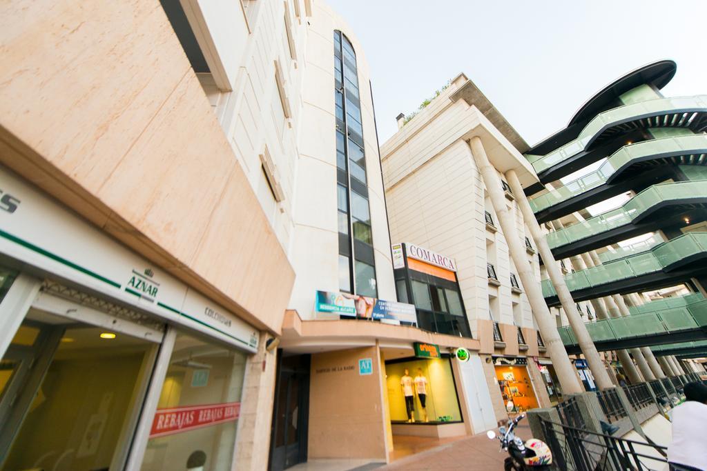Apartamentos Los Angeles Alcaniz Exterior photo